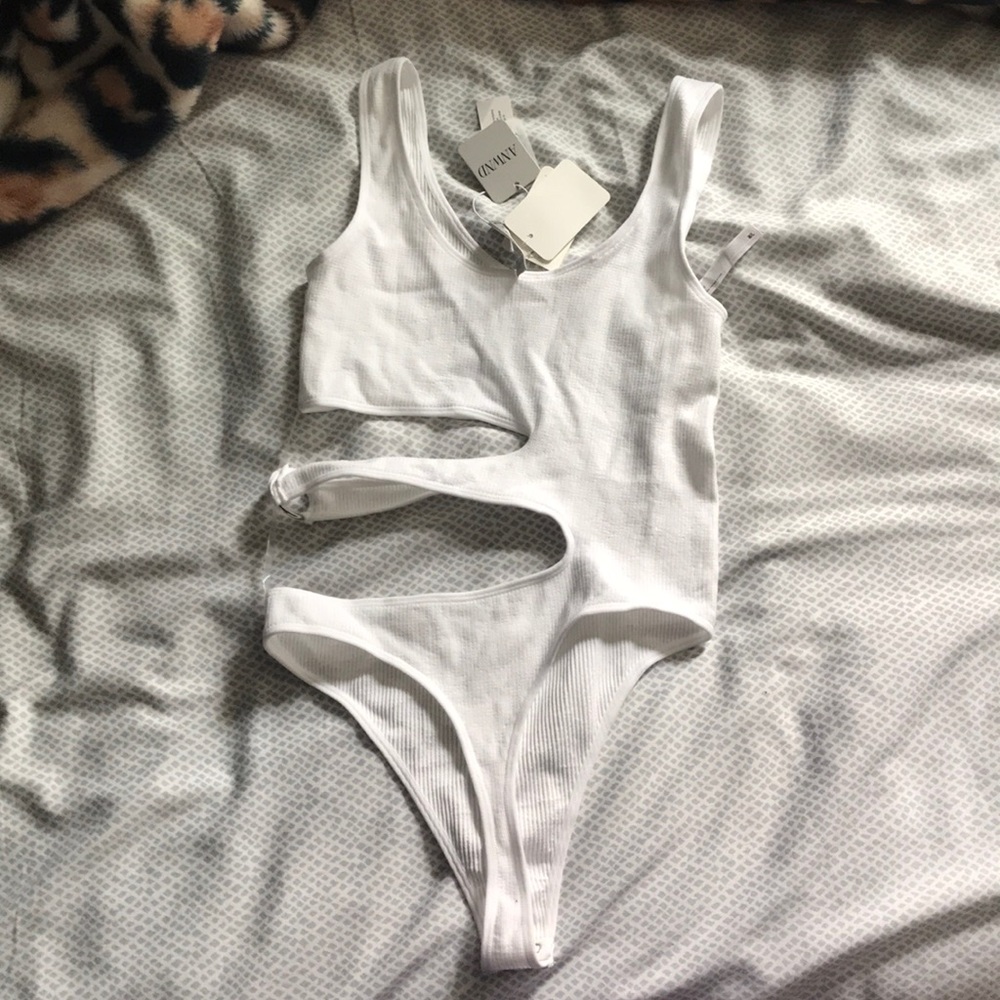 Open side bodysuit